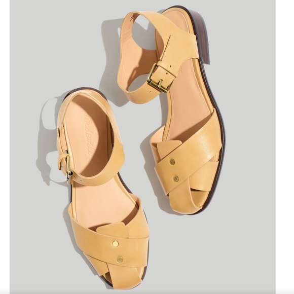 Madewell Shoes - New MADEWELL Size 7.5 The Ira Sandal in Dried Straw